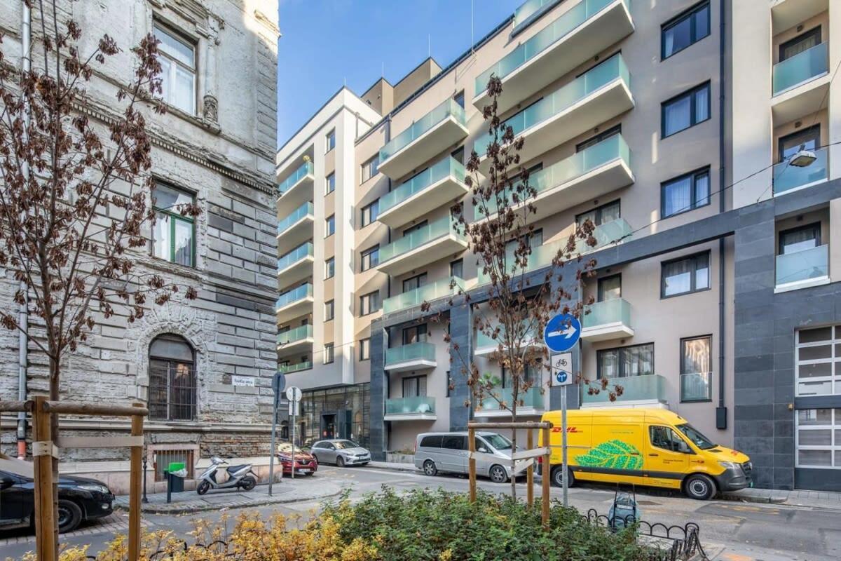 Cute Central Apartment With Balcony Budapest Exterior foto