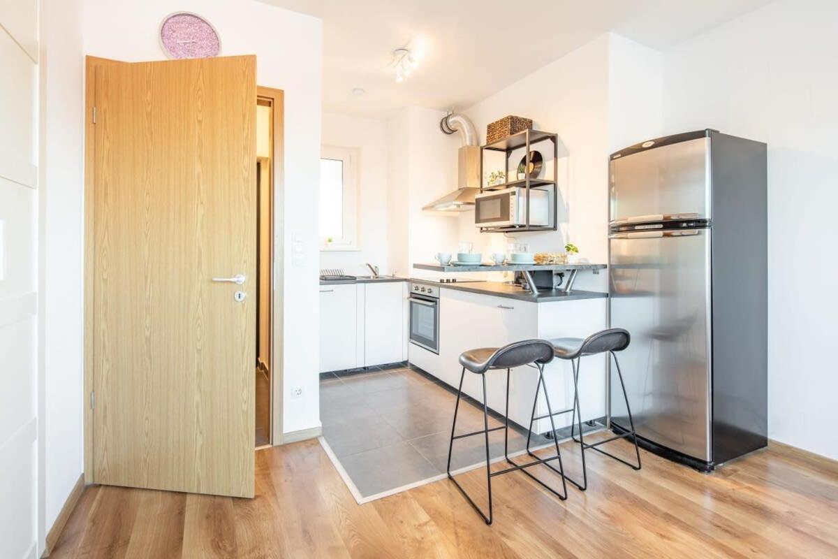 Cute Central Apartment With Balcony Budapest Exterior foto